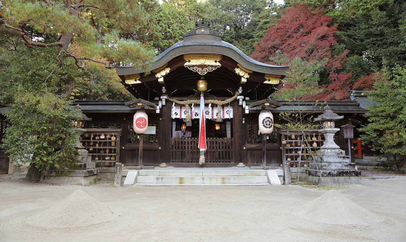 八大神社での挙式案内 | 神社結婚式プロデュース 京鐘