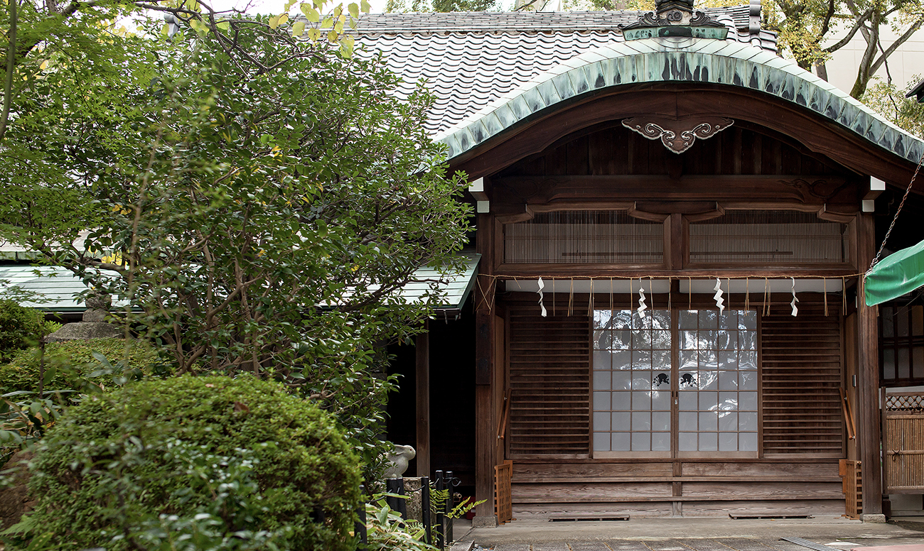 岡﨑神社での挙式案内 | 神社結婚式プロデュース 京鐘