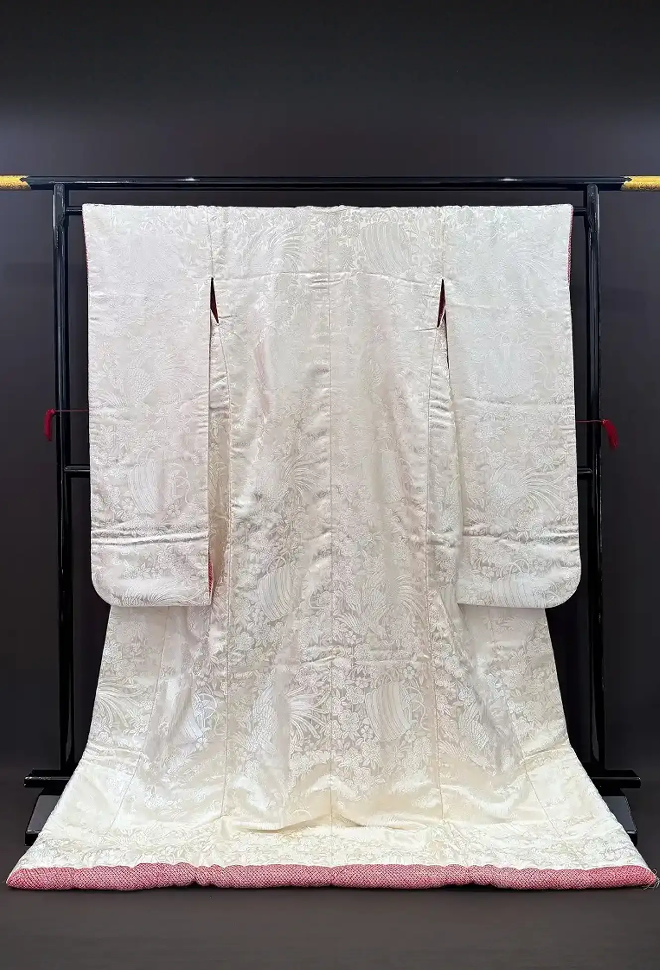 匹田枝垂桜糸巻鳳凰