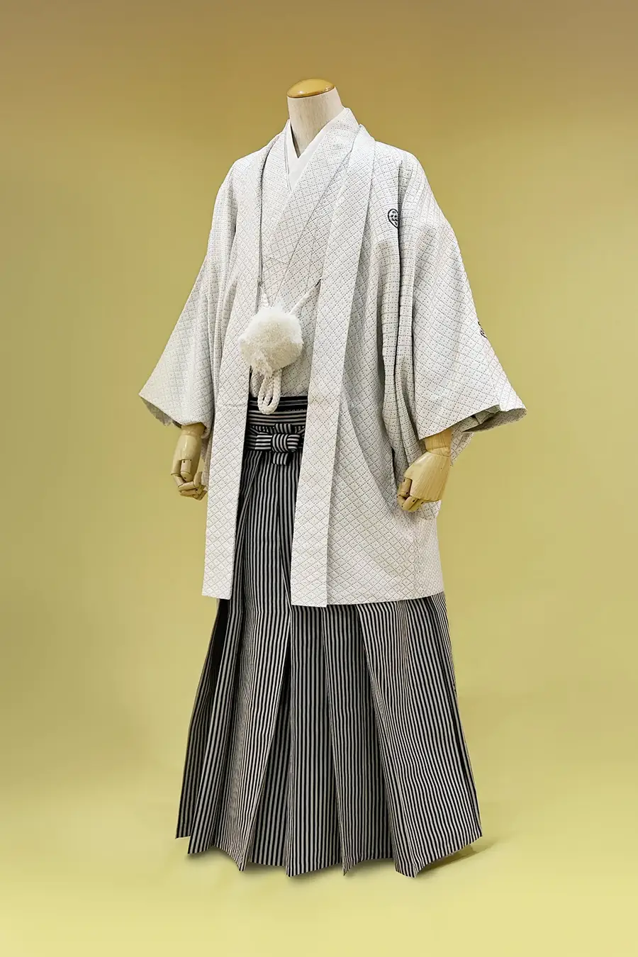 白菱紋付・黒白袴