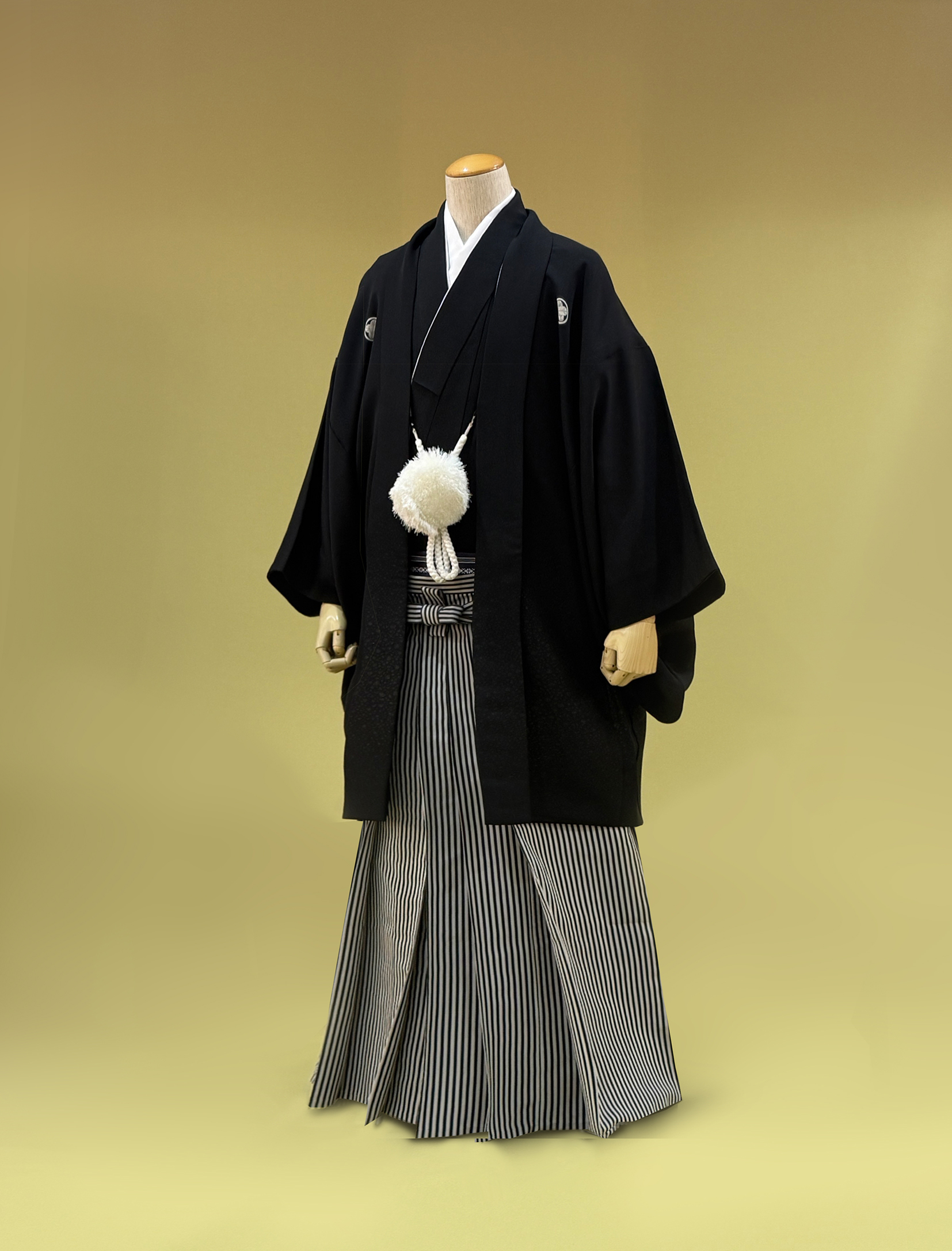 吹雪紋付・黒白袴