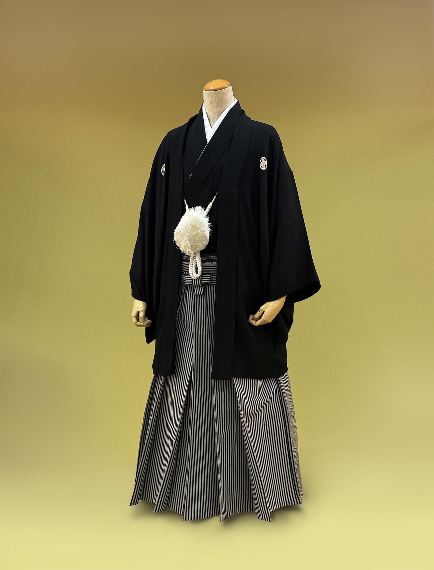 黒紋付・黒白袴