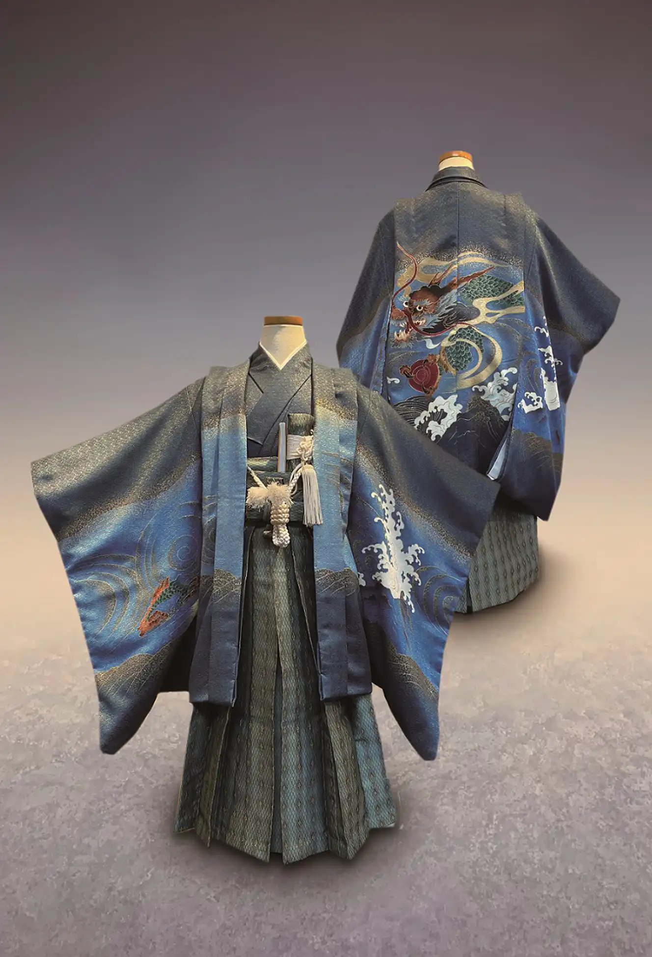 ブルーぼかし竜に波頭（五歳）